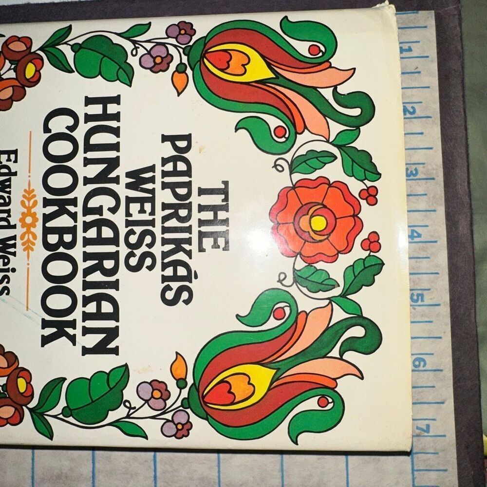 The Paprikas Weiss Hungarian cookbook - Picture 14 of 14